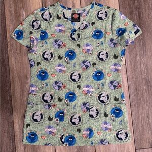 Dickies Green Scrub Top with earth print